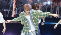 [포토] 강다니엘, '모태 댄스머신의 신곡 무대'