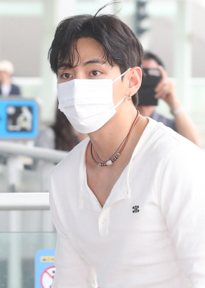 방탄소년단 뷔, '선명한 잘생김'