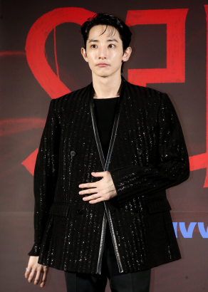 이수혁, '뱀파이어과 미남'