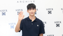 [포토] 세븐틴 도겸, '패피의 명동 외출'
