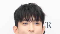 [포토] 세븐틴 도겸, '햇살이 비치는 미소'