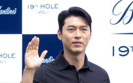 현빈, 포켓에 손만 넣어도
