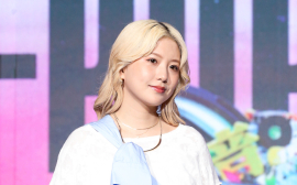 욘욘, 시선잡는 찢청