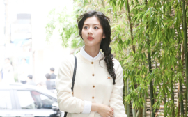 신은수, 갈대 길을 걸어요'